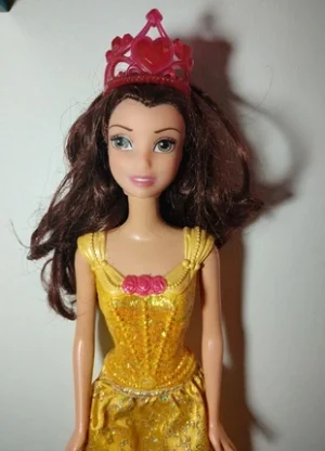 Poupée Disney Belle