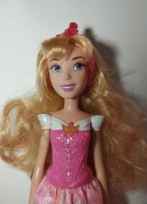 Poupée Disney Aurore